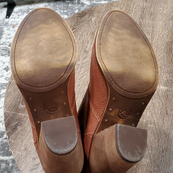 Lucky Brand Ehllen leather ankle boots size 10 - Picture 9 of 10
